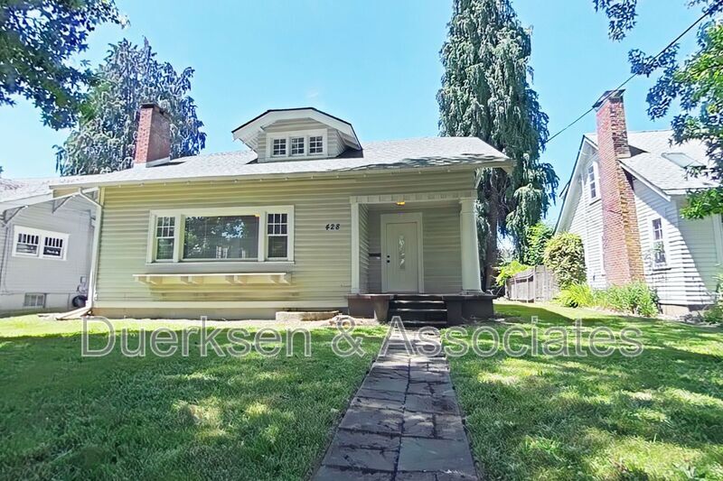 Primary Photo - 428 NW 9th St