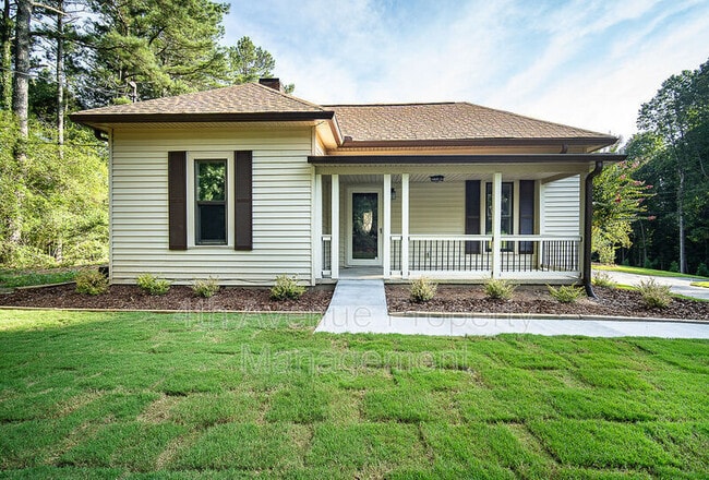 Building Photo - 2531 E Maddox Rd