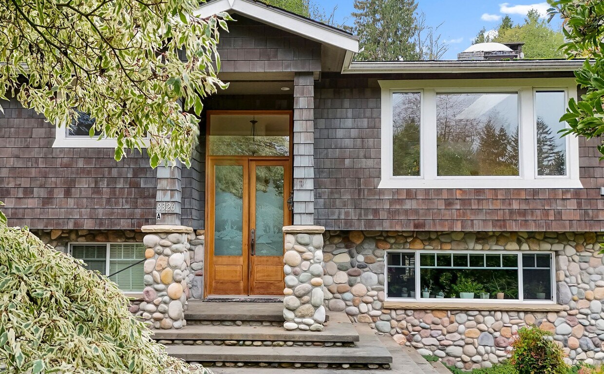 Foto principal - 8326 147th Ave. Se