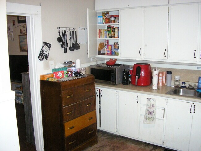 Foto del edificio - 1584 Collegeview Dr