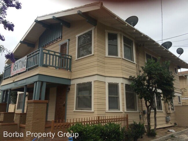 Foto del edificio - 428 W 8th St