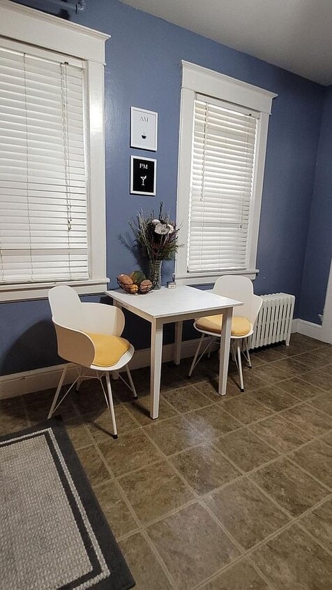 Primary Photo - 99 Cleveland St