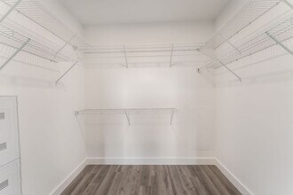 Building Photo - PINNACLE Orange Crossing