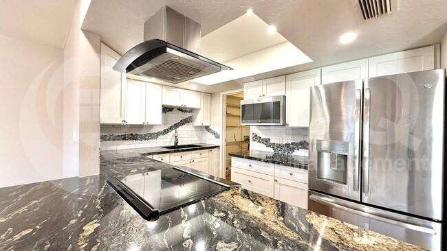 Foto del edificio - 5601 N 79th St