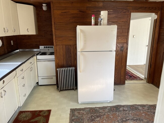 Building Photo - 4335-4335 Ormond Dr