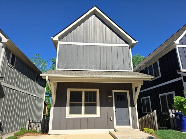 Building Photo - 44 Wheeler Rd