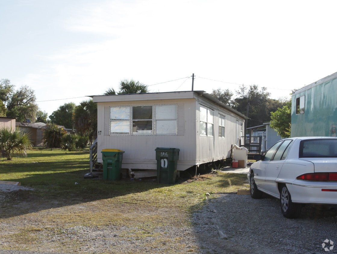 Building Photo - 4710 Miraham Dr