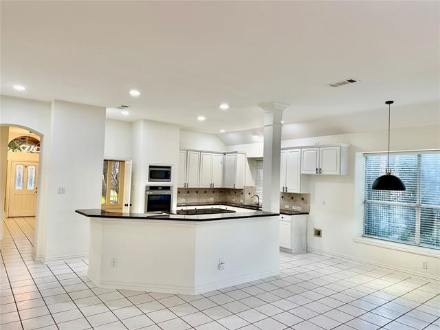 Foto del edificio - 708 Nettleton Dr