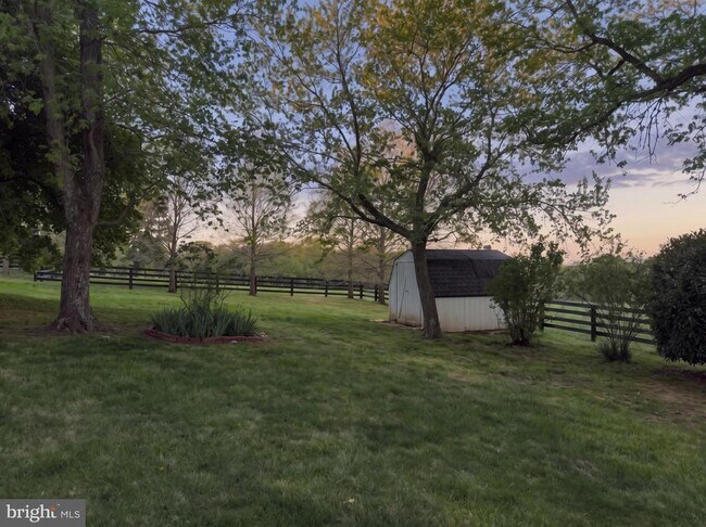 Building Photo - 23094 Wolver Hill Ln
