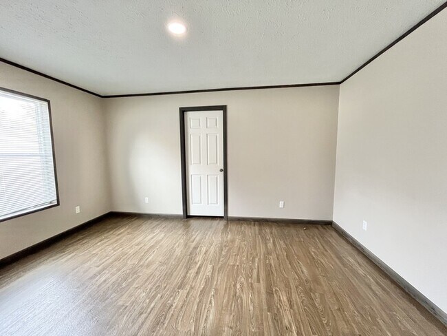 Foto del edificio - 3701 2nd St