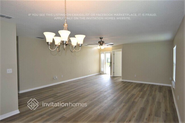 Foto del edificio - 2543 Dwyer Ln