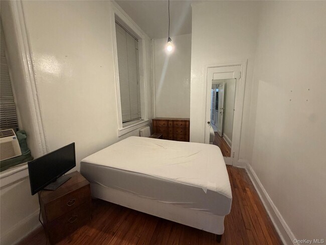 Foto del edificio - 857 9th Ave