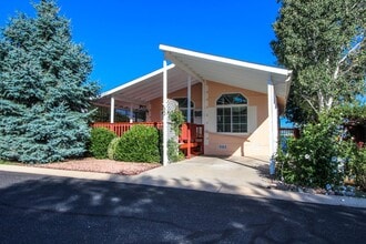 Building Photo - 2851 Smoke Tree Ln