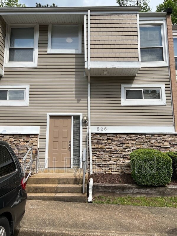 826 Wales Dr, Highland Springs, VA 23075 Townhome Rentals in Highland