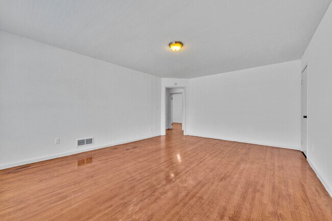 Foto del edificio - 2531 Ensley Ave