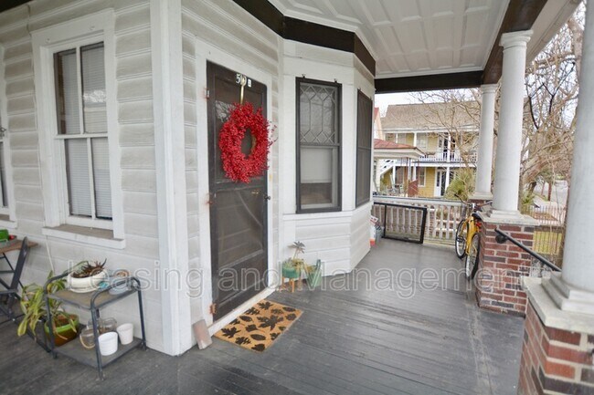 Foto del edificio - 519 Rutledge Ave