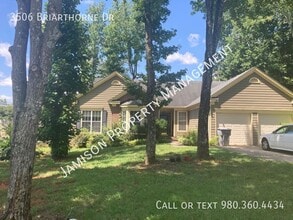 Building Photo - 3506 Briarthorne Dr