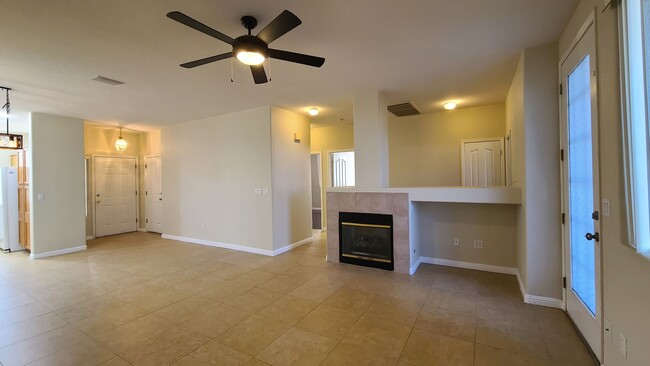 Building Photo - 1 Story home located in Summerlin