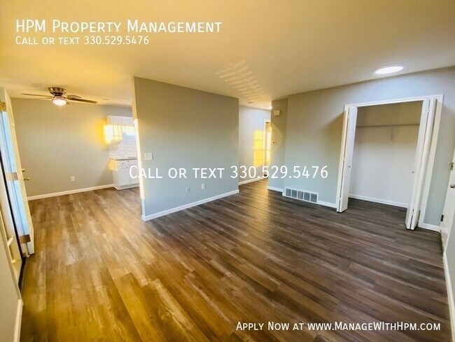 Foto del edificio - 2531 Zircon St NE