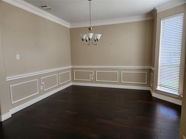 Foto del edificio - 7009 Dobbins Dr