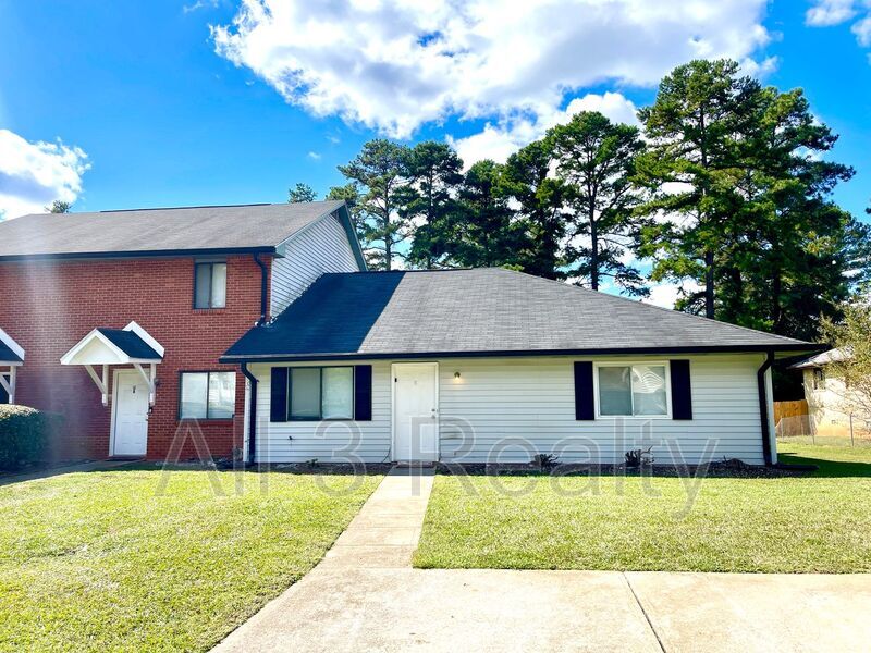 2638 Fieldstone View Ln SE Unit B, Conyers, GA 30013 Condo for Rent