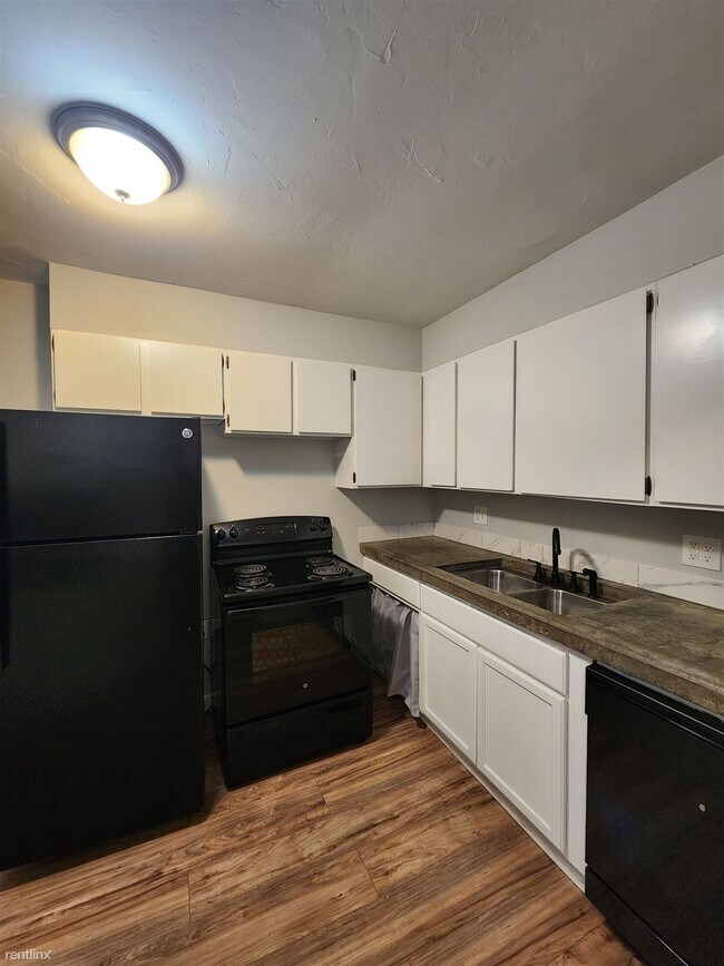 Foto del edificio - 3 br, 2 bath House - 629 S Saint Paul St