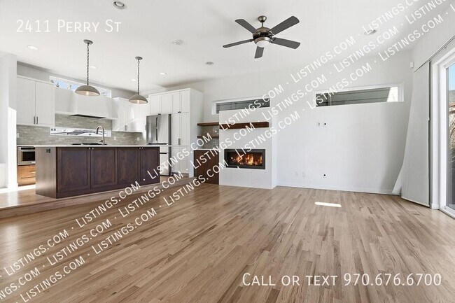 Foto del edificio - 2411 Perry St