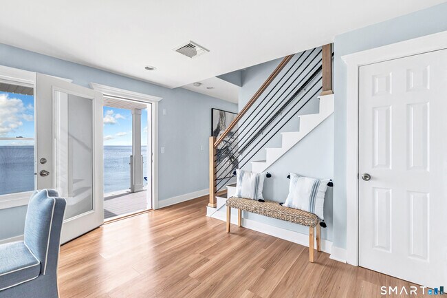 Foto del edificio - 9 Stowe Ave