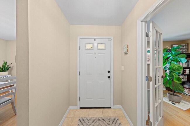 Foto del edificio - 4405 Southminster Cir