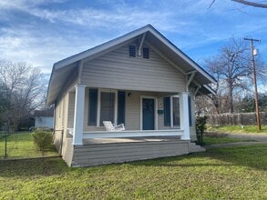 Building Photo - 738 N Wall St