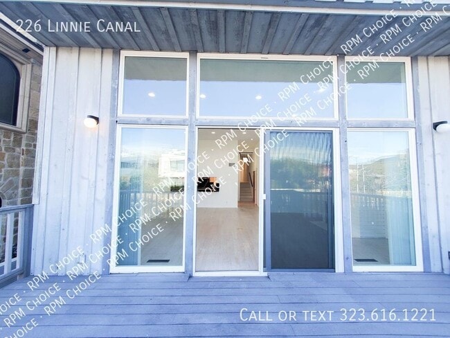Foto del edificio - View Ground Level Condo with Parking & Cen...