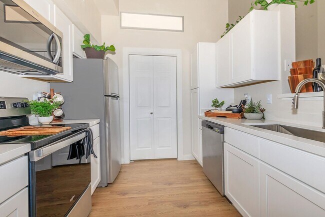 Foto del interior - Town Park Townhomes