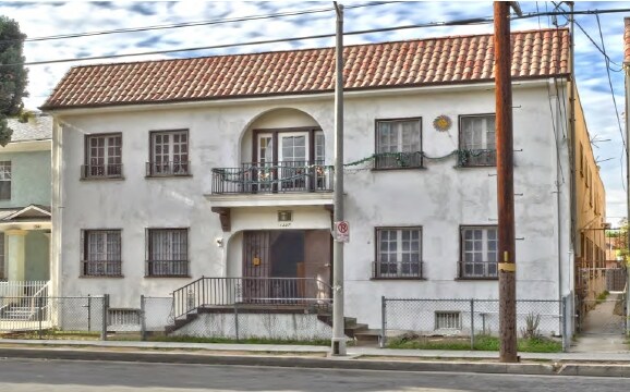 Primary Photo - 1337 Albany St