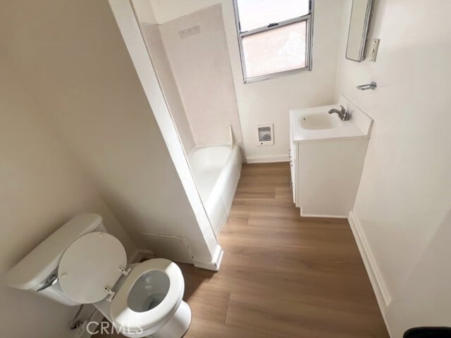 Building Photo - 2102 S Pacific Ave