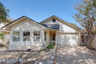 Building Photo - 16710 Whitebrush Loop