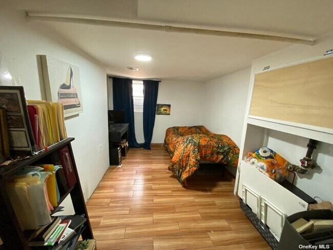 Foto del edificio - 135-15 Hawtree St