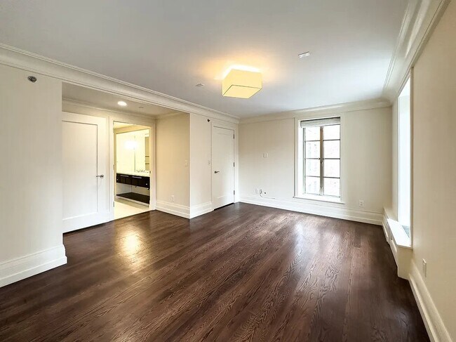 Foto del edificio - 140 E 63rd St