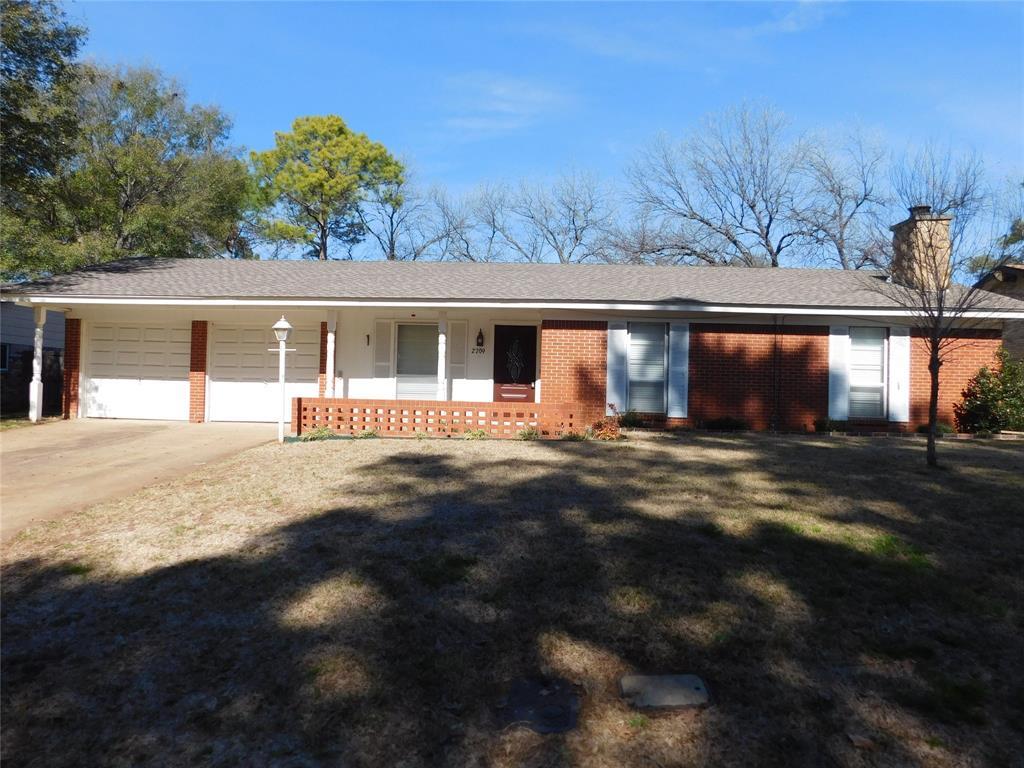 Primary Photo - 2709 Blackwood Dr