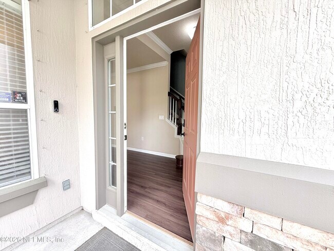 Foto del edificio - 659 Candlebark Dr