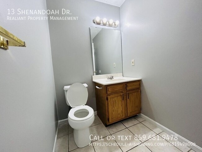 Building Photo - 13 Shenandoah Dr