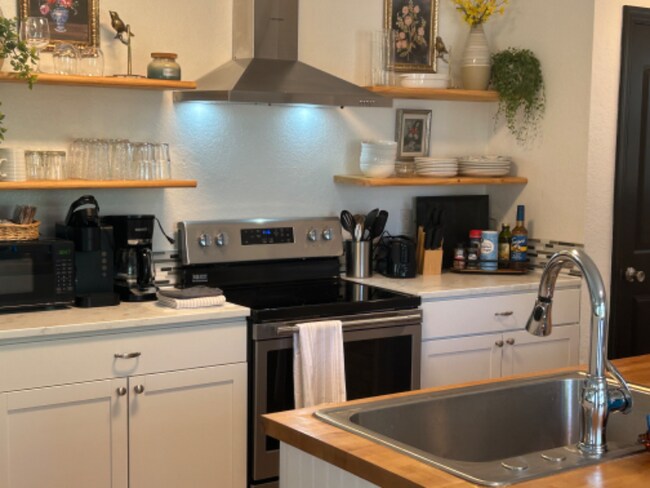 Foto del edificio - 112 McCurry Terrace