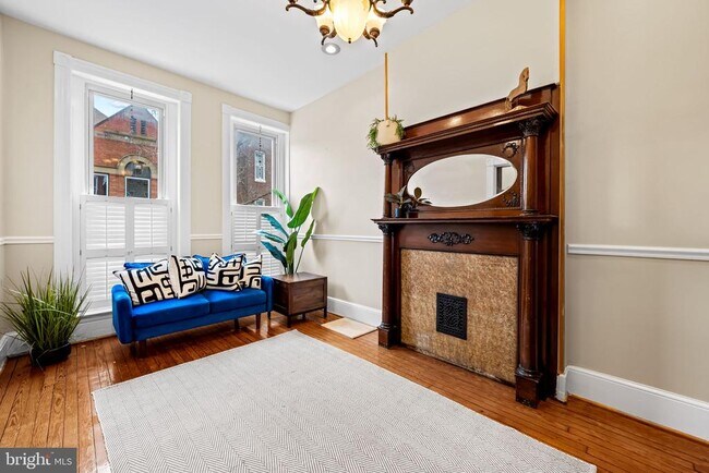 Foto del edificio - 1402 Light St