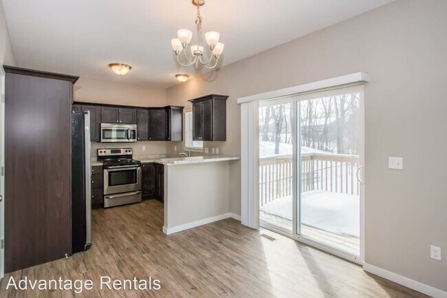 Foto del edificio - 4 br, 3 bath House - 1044 Manitou Trail