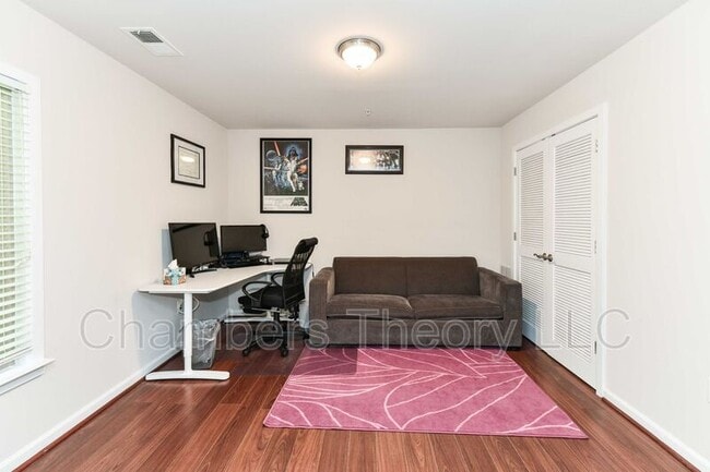 Foto del edificio - 3125 Blue Barn Way