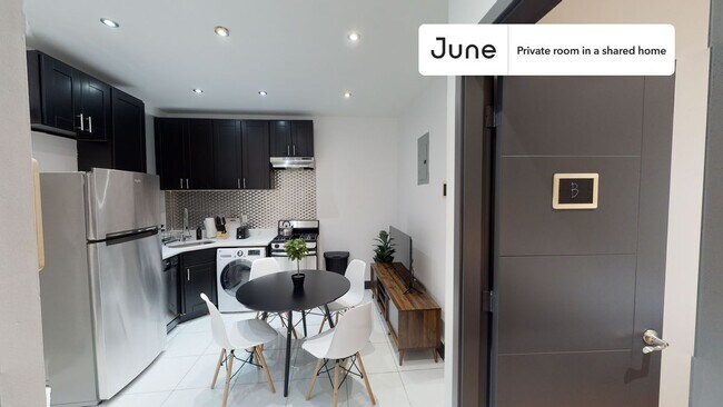 Foto del edificio - Room in Shared 3 bed/1 bath home in Upper West Side