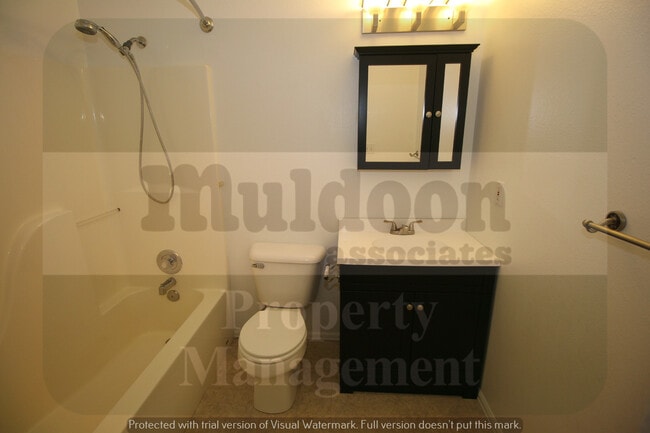 Building Photo - Beautiful Pet Friendly Pueblo West Home