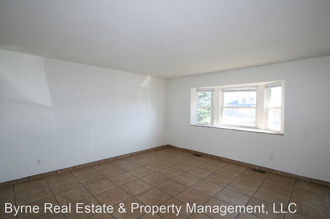 Building Photo - 3 br, 2 bath House - 5120 Victory Rd