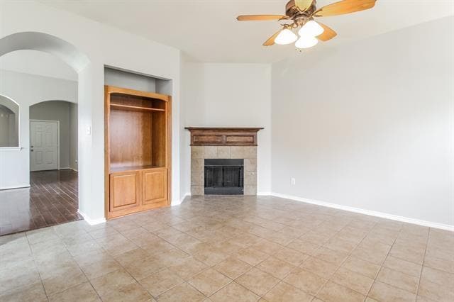 Building Photo - 4553 Hickory Meadows Ln