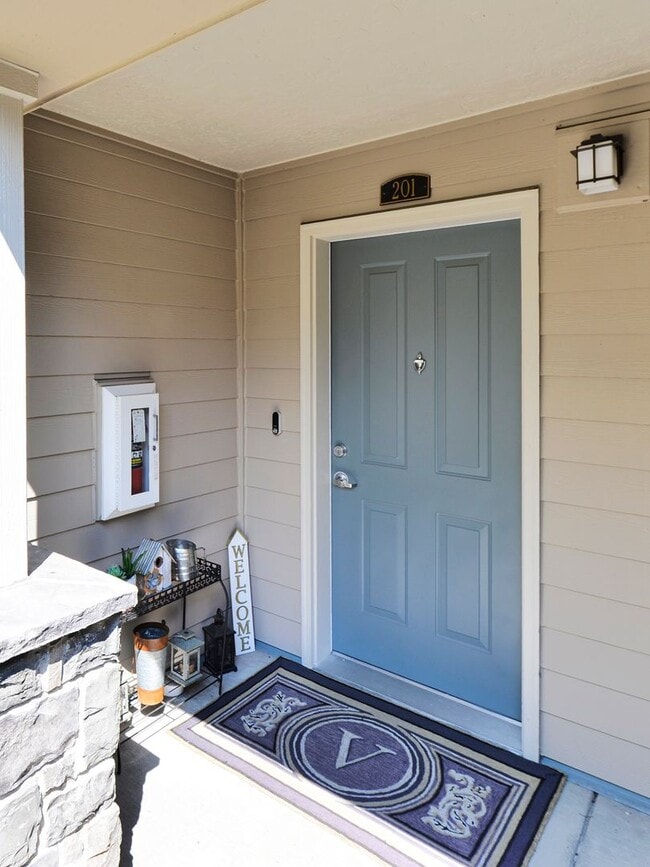 Building Photo - Refined Living in Every Detail - Jacob's C...