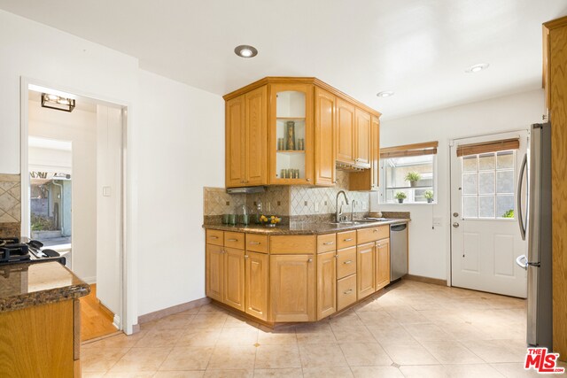 Building Photo - 5946 W 76th St